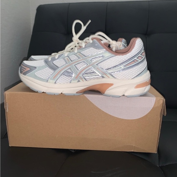 ASICS Women's White and Coral Sneakers - Picture 3 of 6